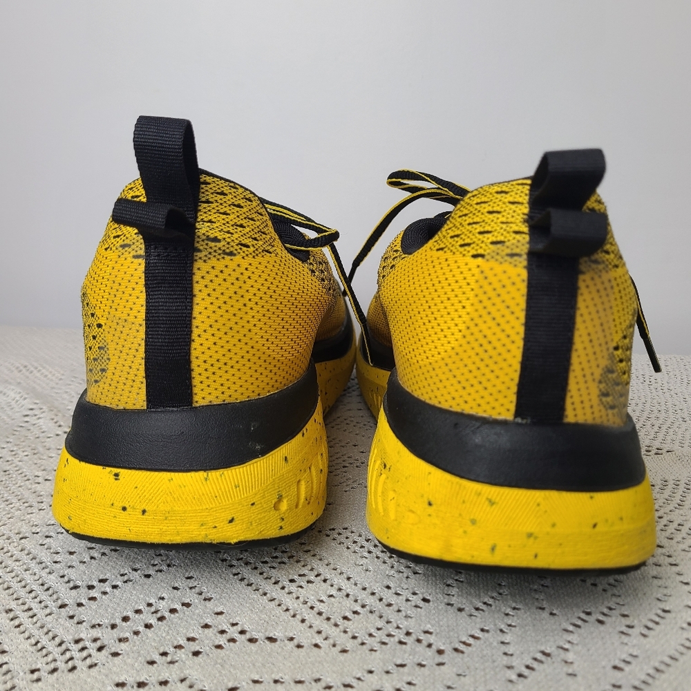 Keen WK400 Walking Sneakers Yellow Black 1027483 Size 14 Men's - Picture 4 of 11